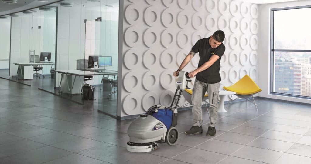 schrobmachine kantoor en personeelsruimte HD Floorpul Onyx 35b