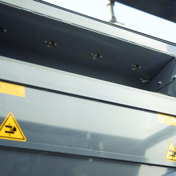Straatveegmachine Dulevo D6 – 5/6m3 inhoud