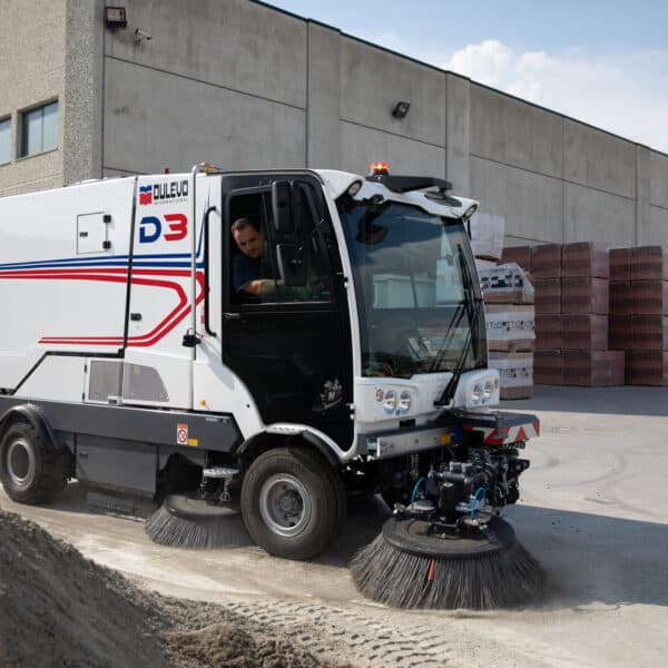 Straatveegmachine Dulevo D3 – 4m3 inhoud