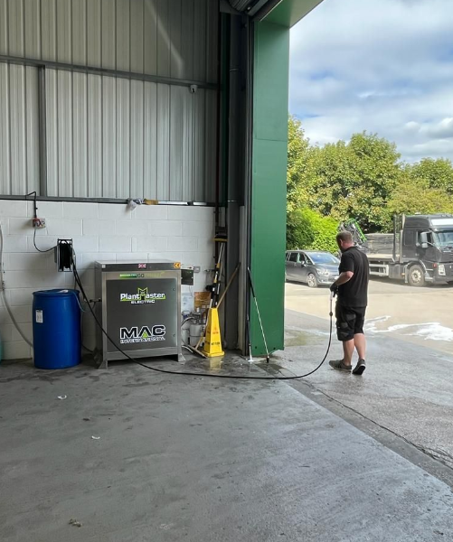 Hogedrukreiniger warmwater elektrisch voor de industrie