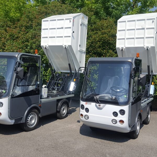 elektrische huisvuilwagen met containerlift
